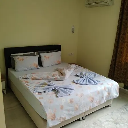Aziz Konaklama Hotel *