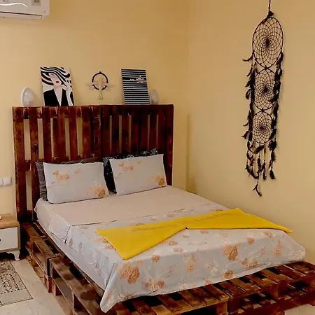 Hotel Aziz Konaklama